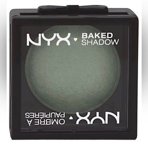 ⭐️New NYX Baked Shadow Shimmer in Rebel Green, sealed unopened